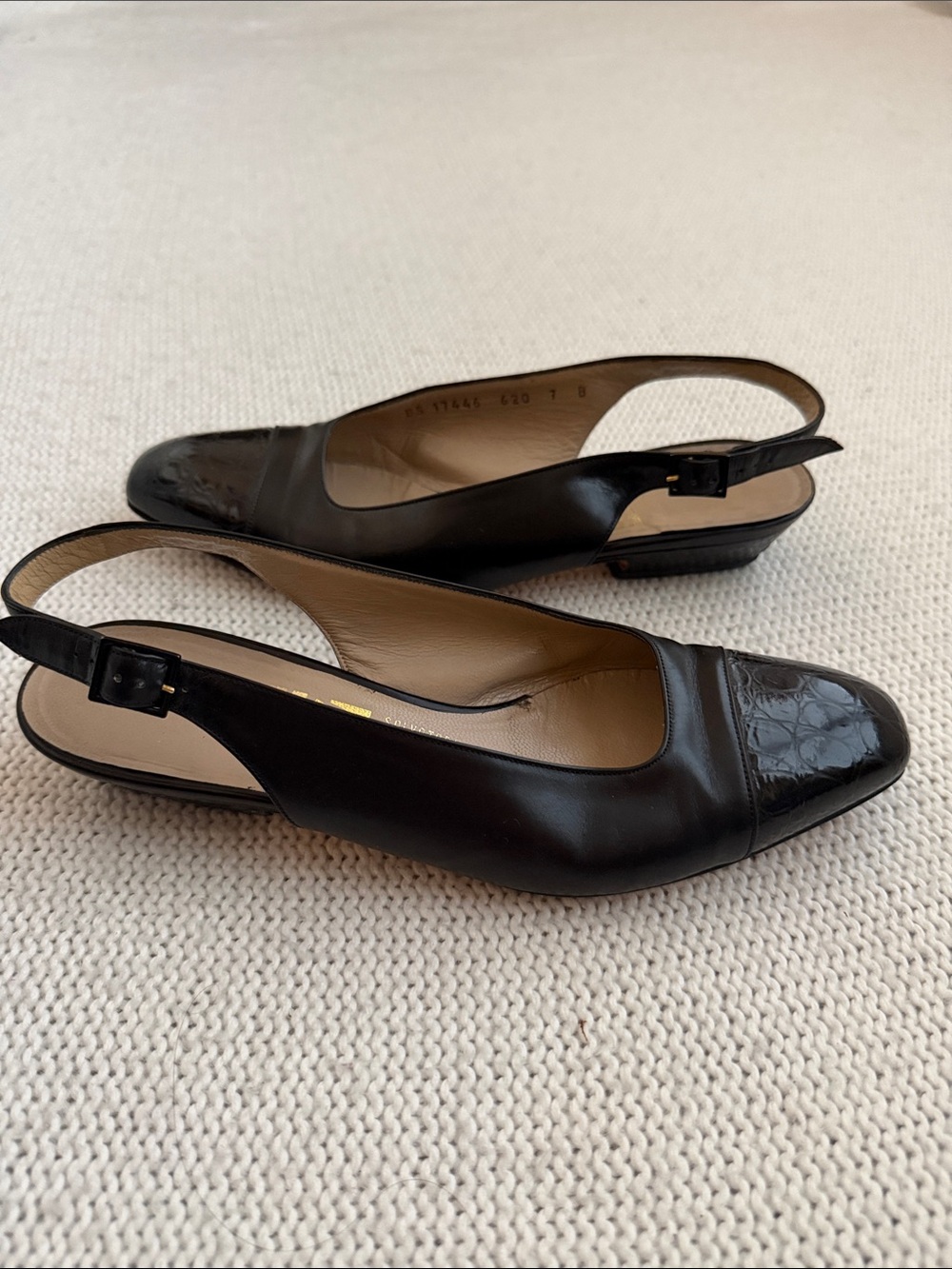 Salvatore Ferragamo Made in Italy Slingback Heels Black Size 7